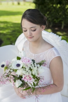 Garden romance: 10486 - WeddingWise Lookbook - wedding photo inspiration